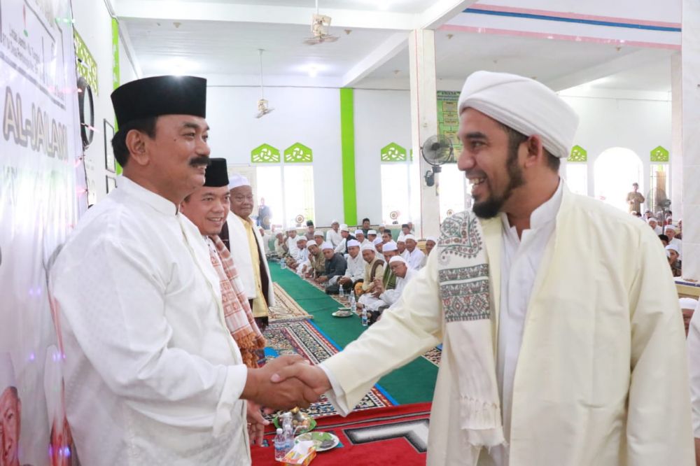 Amir Sakib bersama ulama Kualatungkal