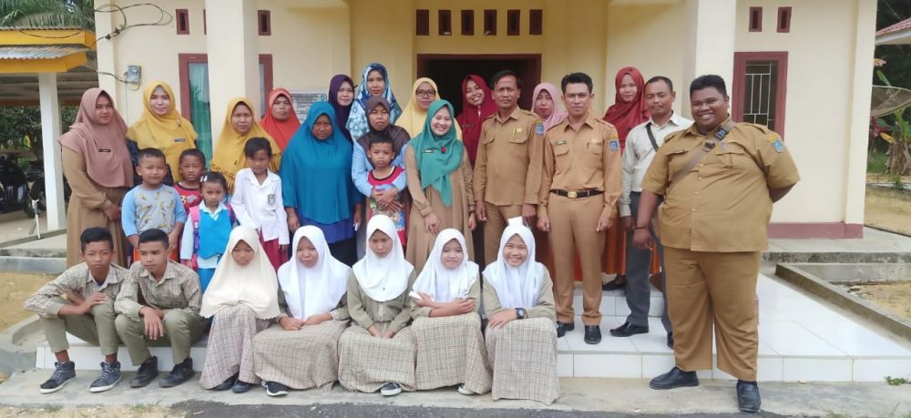Sosialisasi Dekelana di Kecamatan Batang Asam Tanjab Barat