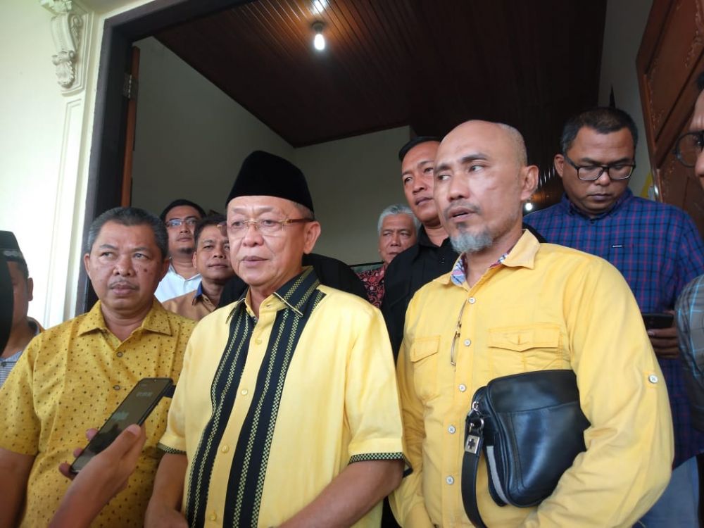 CE mengembalikan formulir ke partai Golkar.
