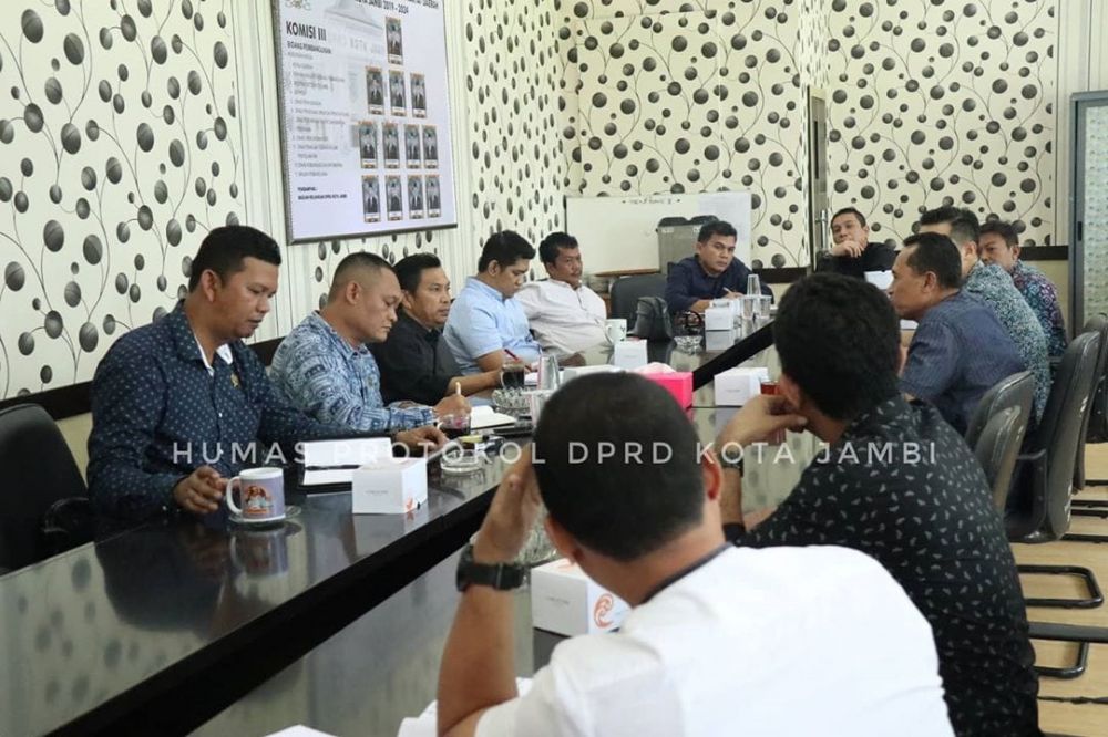 Pertemuan dengan PT  Rajawali.