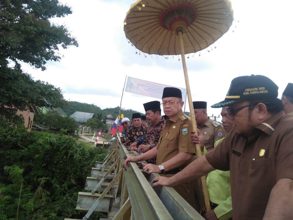 Bupati Cek Endra kunker  di kecematan Limun.jpg