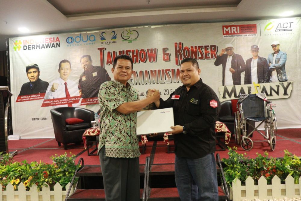 Pengalangan dana kursi Roda untuk palestina 