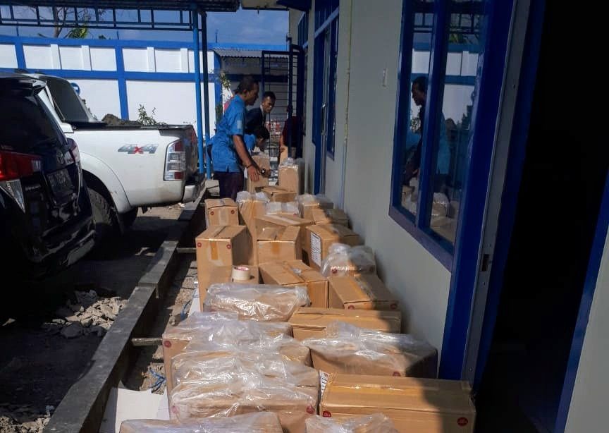 Barang Bukti penyeludupan rokok ilegal.