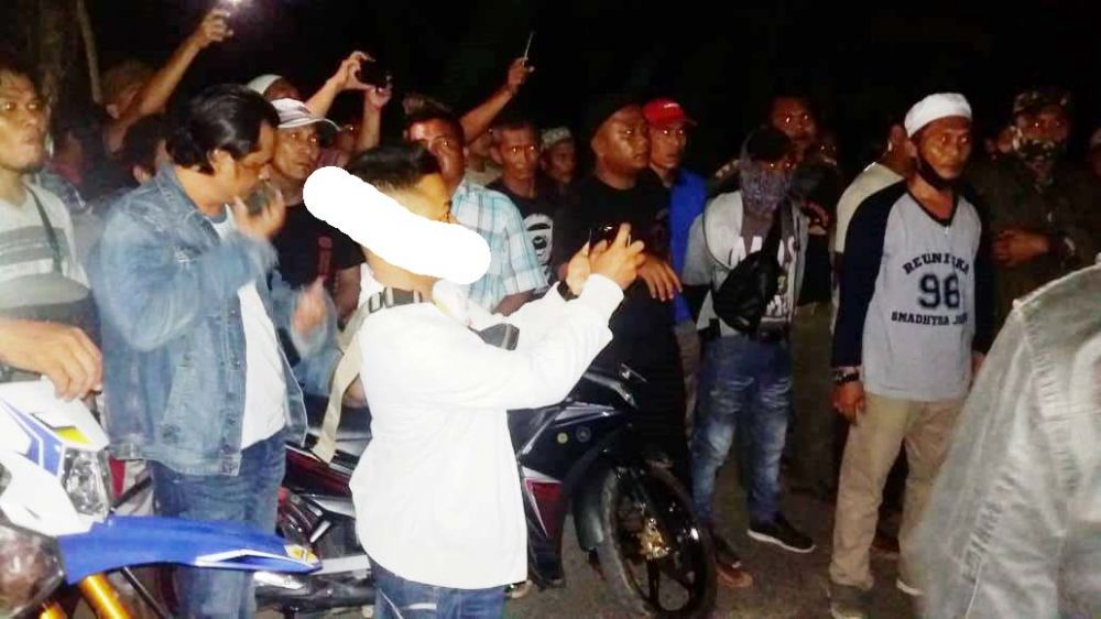 Sudah Normal. Terlihat pada suasana Jalan Penghubung Lintas Sumatera di Desa Karmen, Keamatan Pauh. 