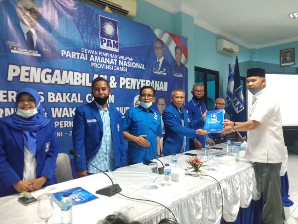 Fasha mengembalikan formulir ke PAN