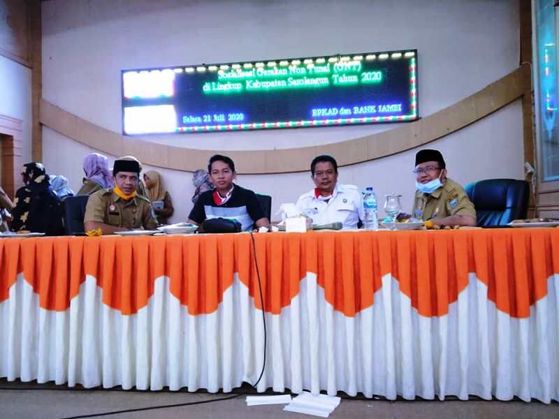 Dari Kiri Kakan Kesbanpol Hudri, Kasat Narkoba IPTU Lumbrian Hadi Putra, Kasi Berantas BNNK AKP Cahya dan Kepala BKPSDM H A Waldi Bakri