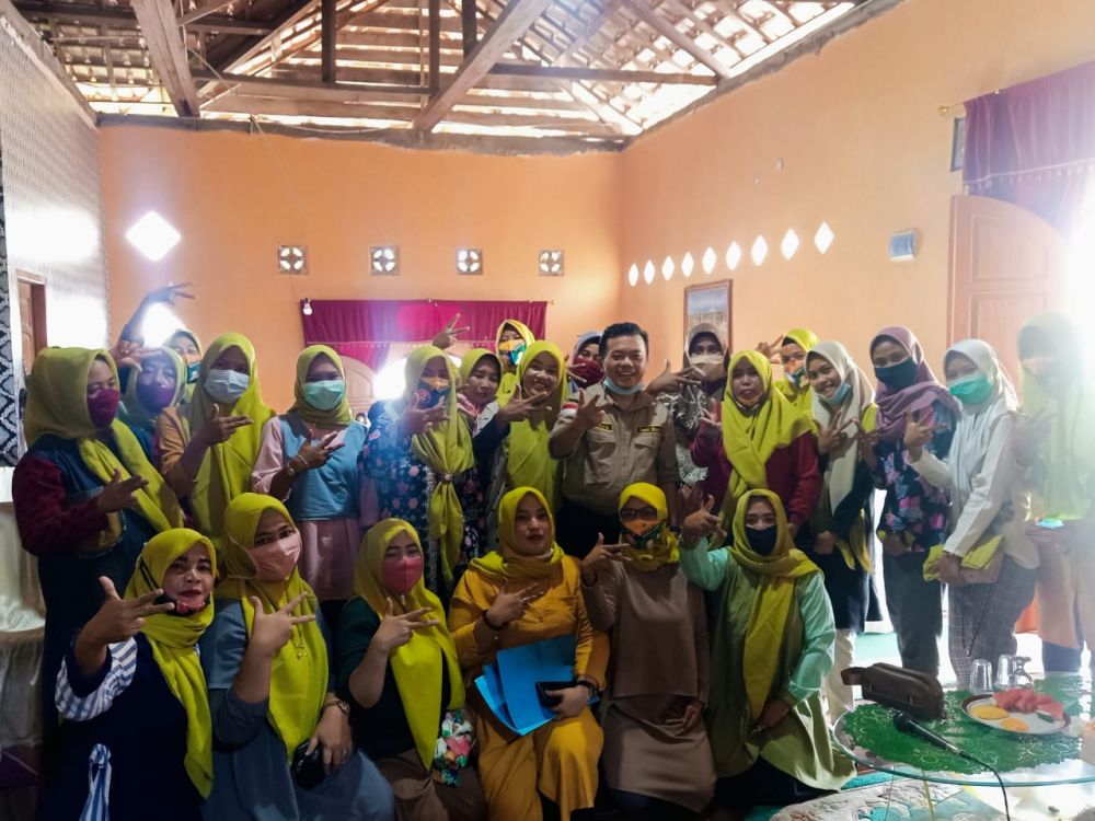 Tim pemenangan perempuan Haris-Sani