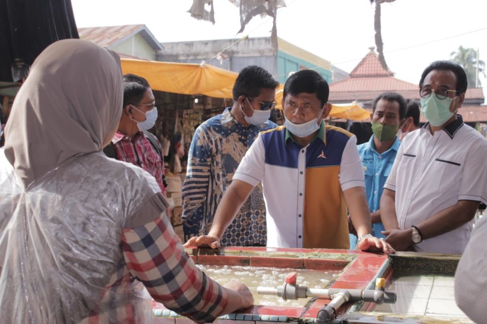 Safril Nursal di pasar Tembesi 