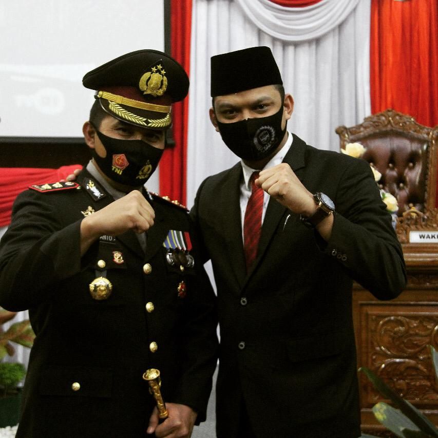 Kapolres Murojambi bersama ketua DPRD Muarojambi