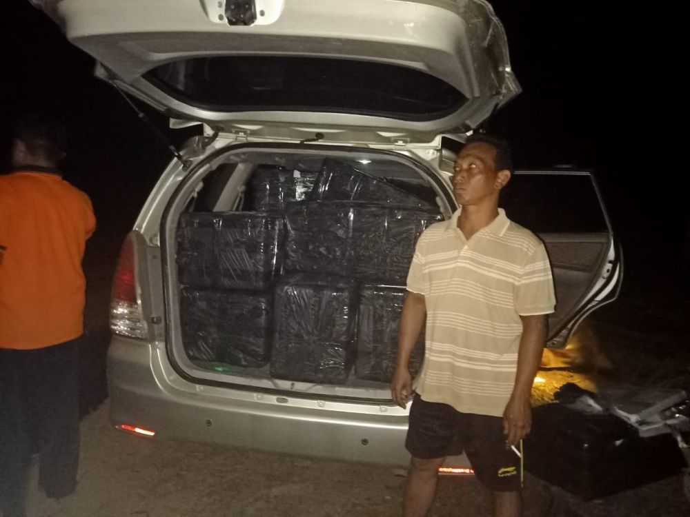 17 box stereofoam isi benih lobster yang diamankan Polres Tanjabtim
