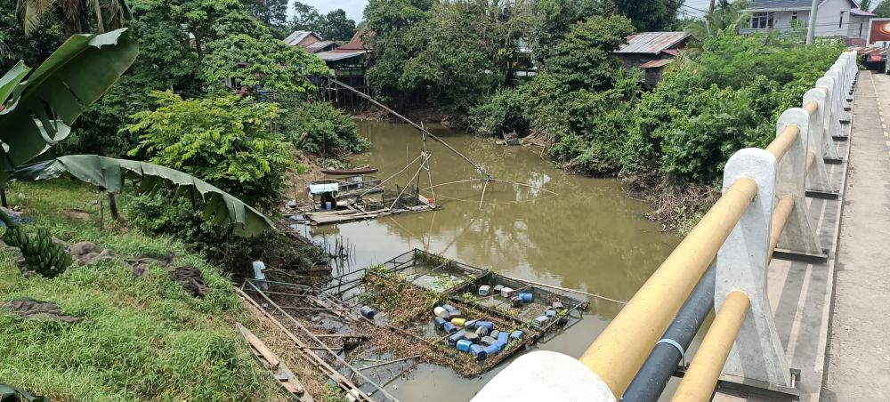 Salah satu sungai yang sering meluap jika hujan di Buluran. 