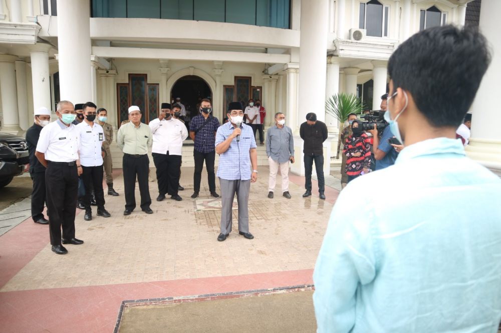 Bupati Anwar Sadat bertemu perwakilan siswa SMAN 1 Kualatungkal