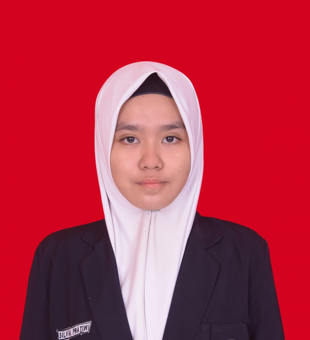 Silvia Pratiwi