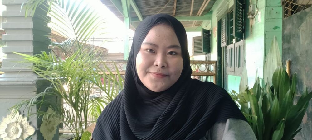  Firsta Ulfiyah
