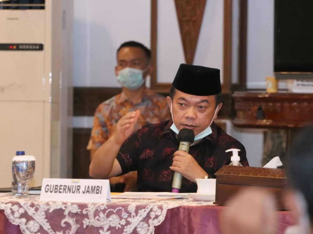 Gubernur Jambi Dr.H.Al Haris,S.Sos,M.H