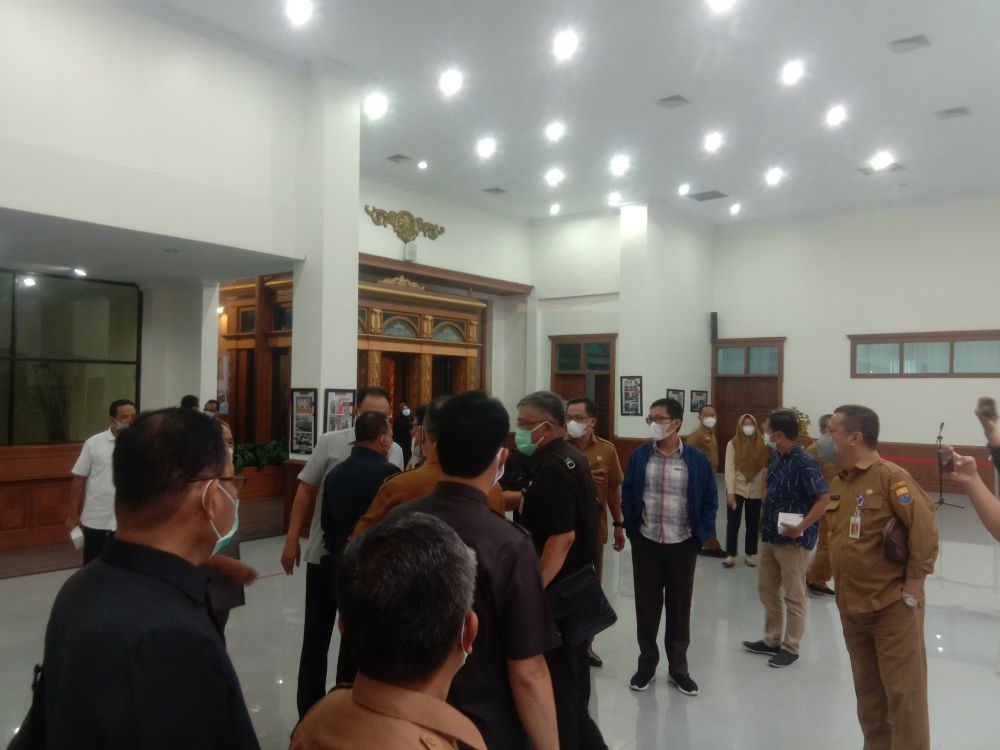 Suasana keributan di Gedung DPRD Provinsi Jambi 