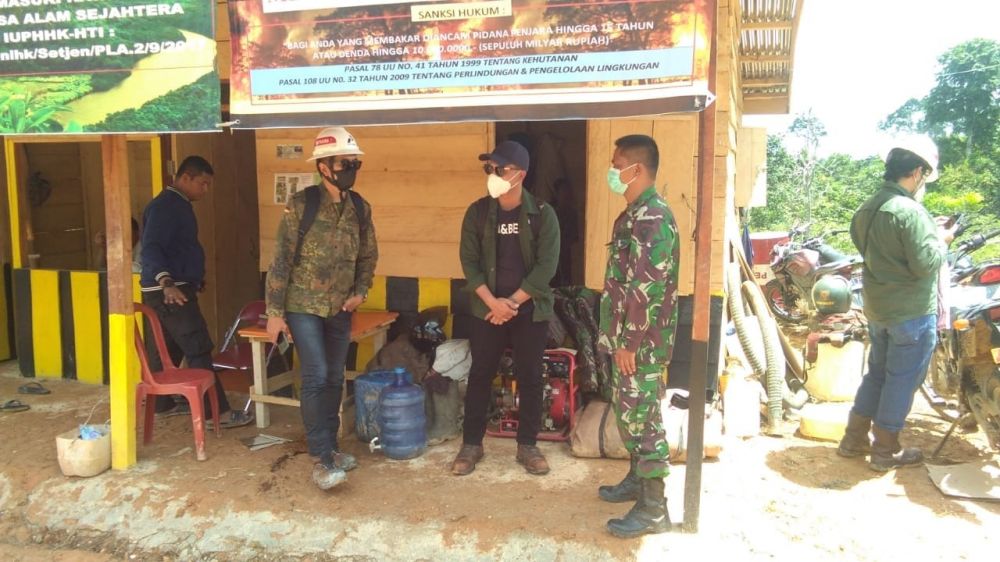 Tim Penanganan Keadaan Darurat (PKD) yang terlatih, terdiri dari Fungsi HSSE, Well Intervention & Well Services, Sipil dan Serco NPS, ke lokasi kebakaran