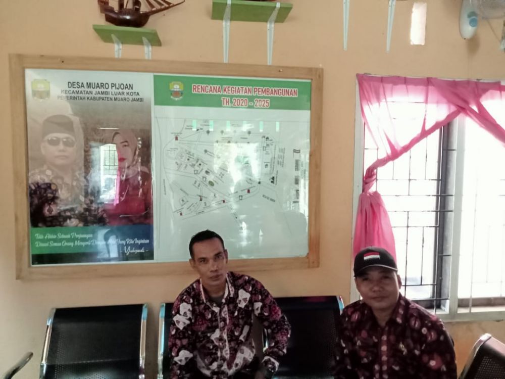 Kepala Desa Pijoan Yuhyandi