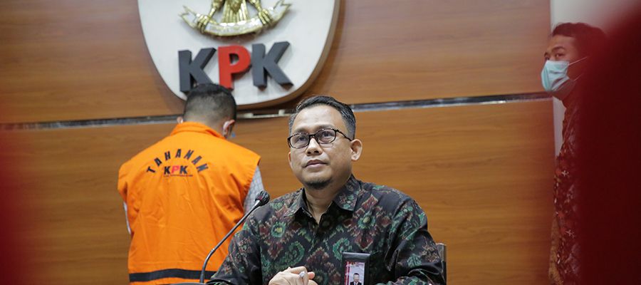Apif Firmansyah Orang Kepercayaan Zumi Zola di Tahan KPK