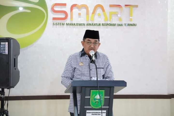 Bupati Anwar Sadat