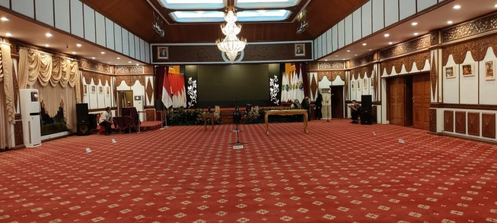 Suasana akan ada pelantikan di rumah dinas Gubernur Jambi