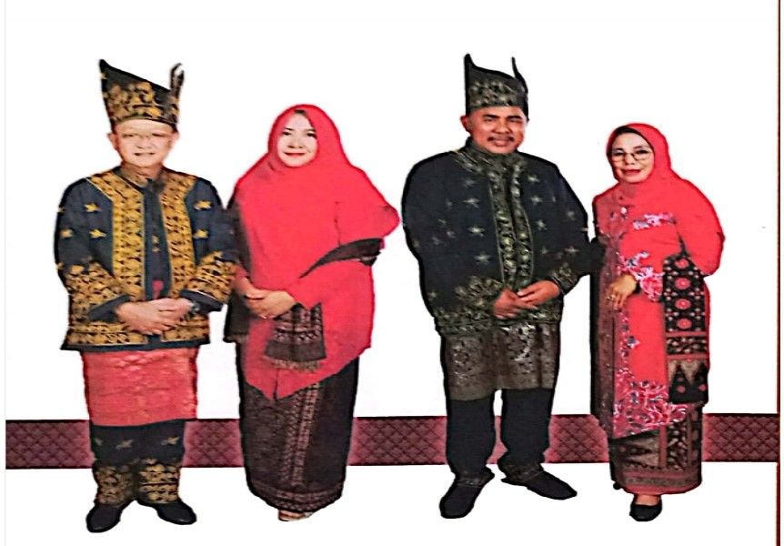 H Cek Endra dan H Hillalatil Badri