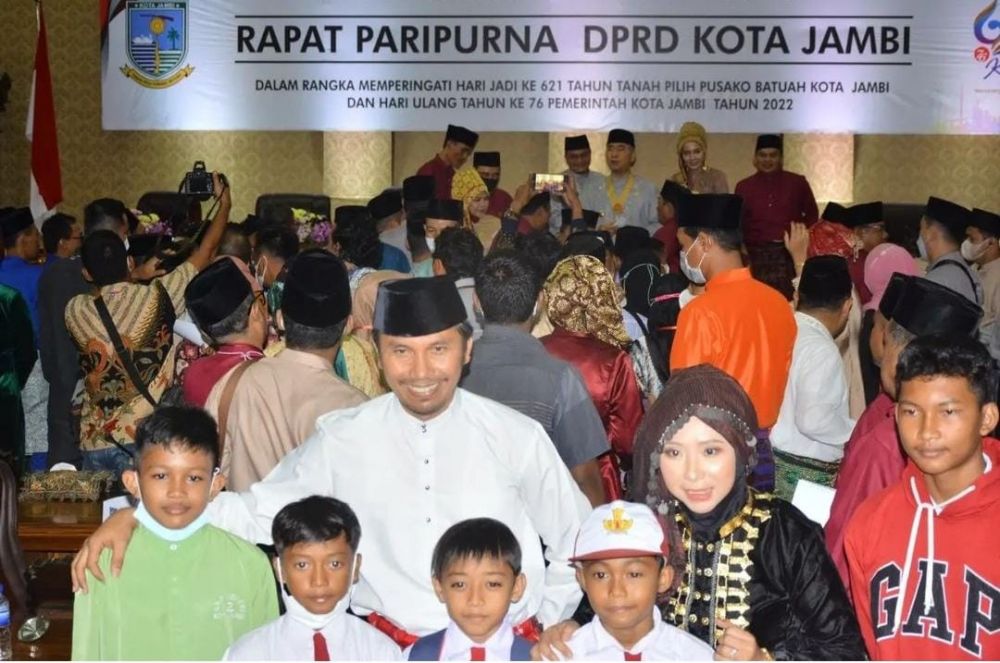 Ketua DPRD Provinsi Jambi, Edi Purwanto Hadir Peringatan HUT Kota Jambi