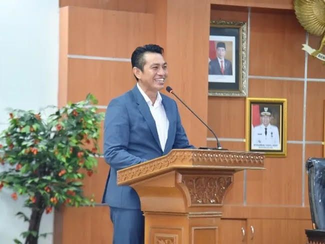 Bupati Batanghari Muhammad Fadhil Arief