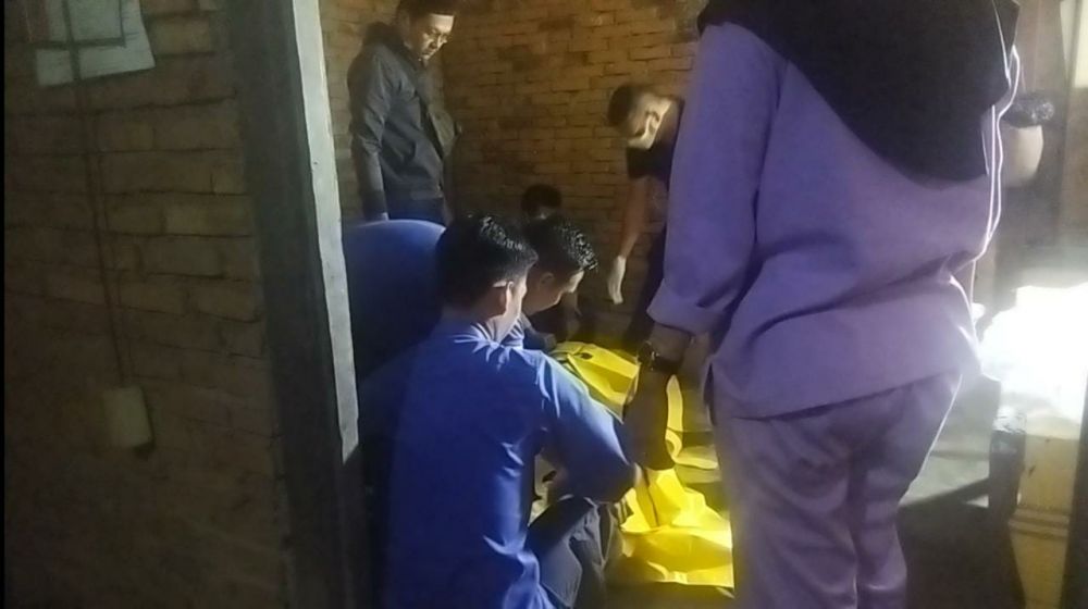 Jenazah Rahmat dievakuasi