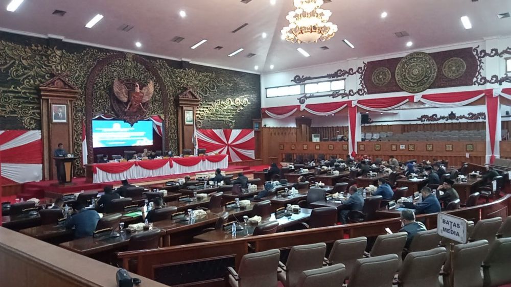 Suasana Sidang Paripurna