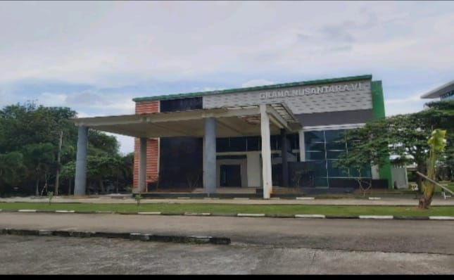 Graha Insyaf Malik komplek kantor PTPN VI