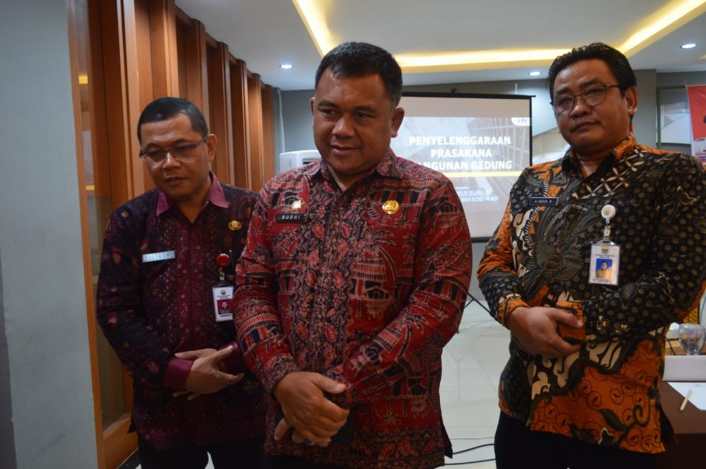 Sekda bersama kadis PUPR Muarojambi