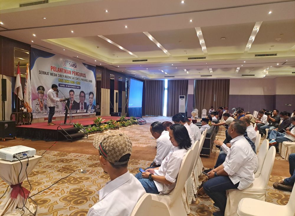 Sambutan Ketua SMSI Provinsi Jambi Mukhtadi Putra Nusa usai pelantikan 