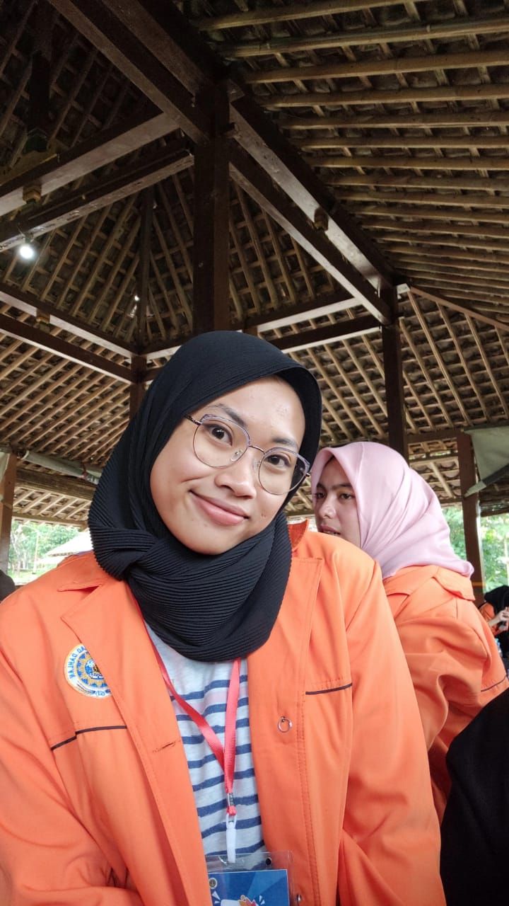 Amelia Putri 