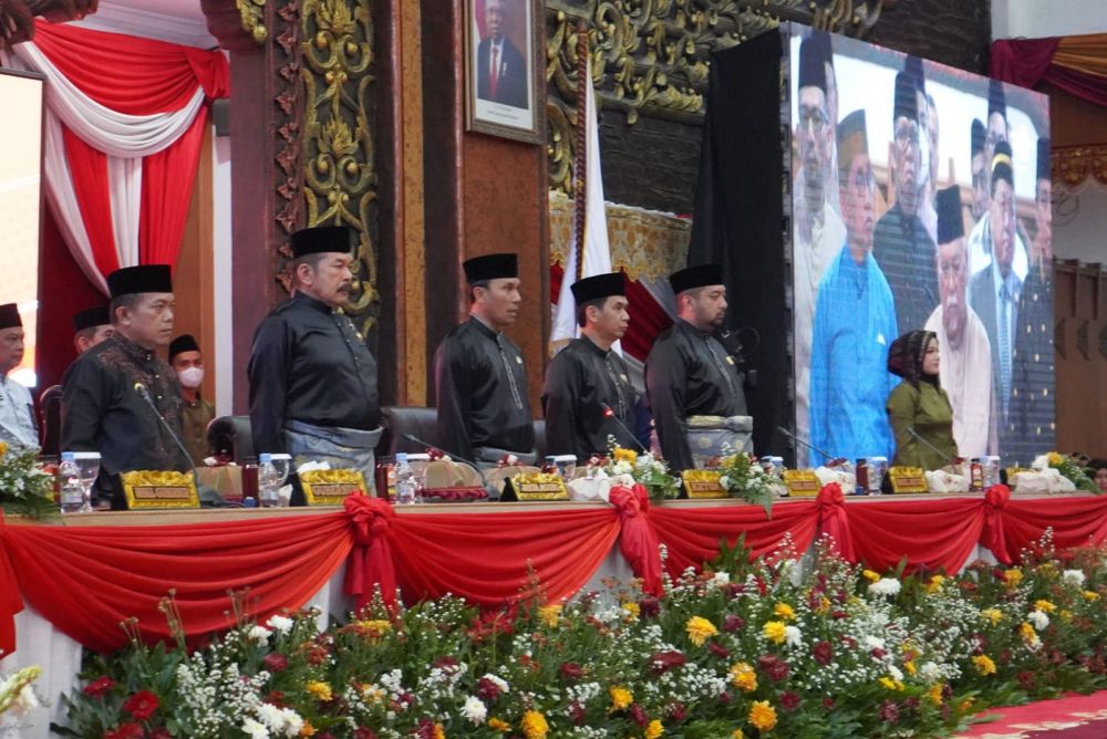 Rapat Paripurna Dewan Perwakilan Rakyat Daerah (DPRD) Provinsi Jambi dalam rangka Peringatan Hari Jadi ke 66 Provinsi Jambi Tahun 2023, bertempat di Ruang Sidang Paripurna Kantor DPRD Provinsi Jambi, Jum’at (06/01/2023).