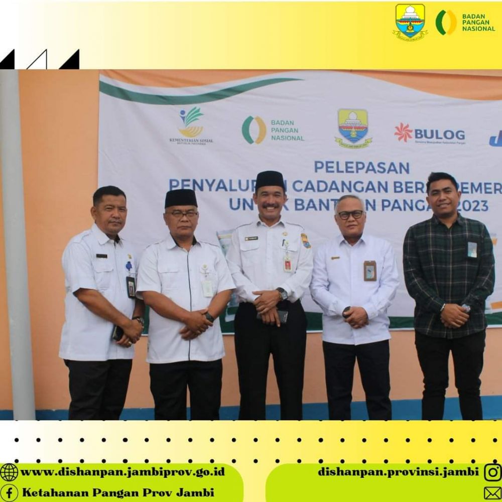 Penyaluran Cadangan Beras Pemerintah Provinsi Jambi resmi diluncurkan kepada masyarakat, Rabu (5/4/23).