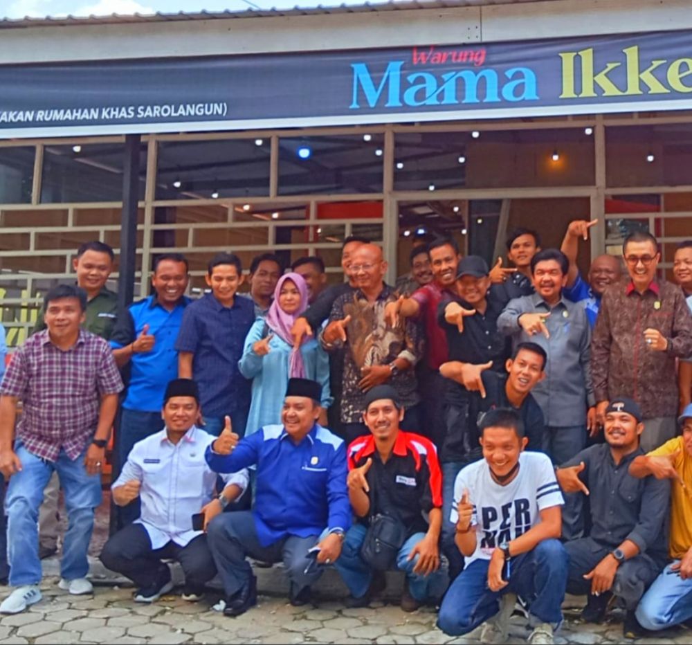 Pimpinan DPRD bersama Jurnalis