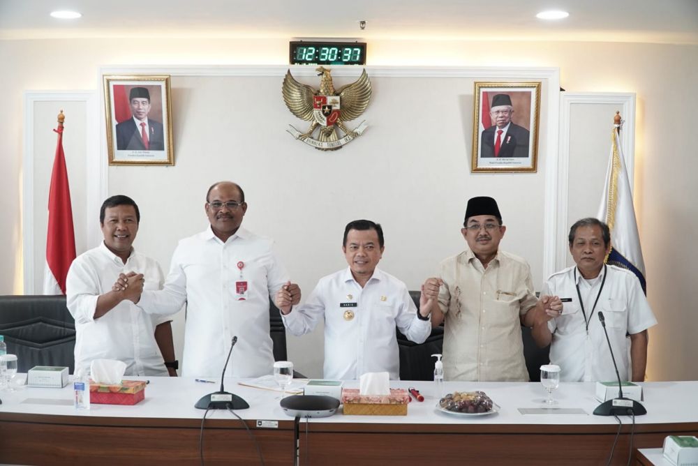Gubernur Jambi Dr. H. Al Haris, S.Sos, MH melakukan Pertemuan dengan Direktorat Jenderal Bina Administrasi Kewilayahan Kementerian Dalam Negeri H. Safrizal Z.A. bertempat di Gedung H Kementerian Dalam Negeri Repupblik Indonesia Jakarta Pusat, Rabu (31/05/2023).