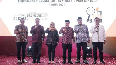 Al Haris saat membuka Rakoranas pencegahan pelanggaran Pemilu, Jumat (14/7)
