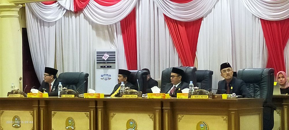 PJ Bupati Sarolangun bersama pimpinan DPRD
