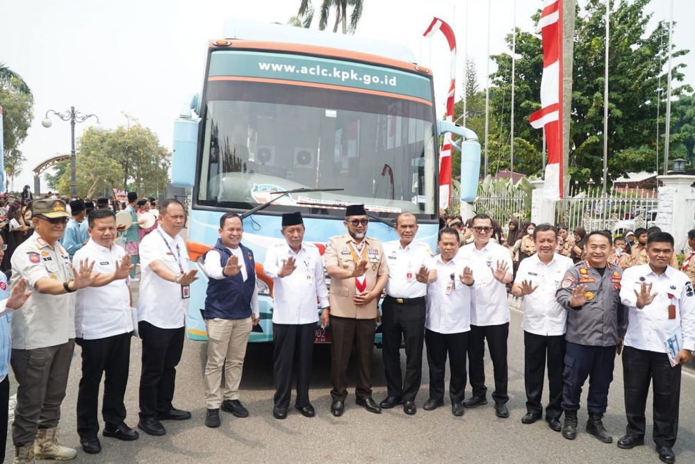 Kedatangan rombongan Komisi Pemberantasan Korupsi (KPK) RI di Bumi Sepucuk Jambi Sembilan Lurah dalam rangka Roadshow Bus KPK tahun 2023 di Provinsi Jambi 