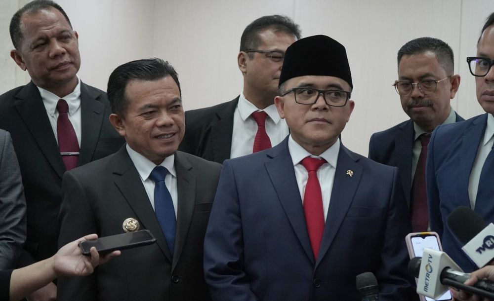Dampingi Menpan-RB Azwar Anas, Al Haris Hadiri Pengesahan RUU ASN di DPR RI.