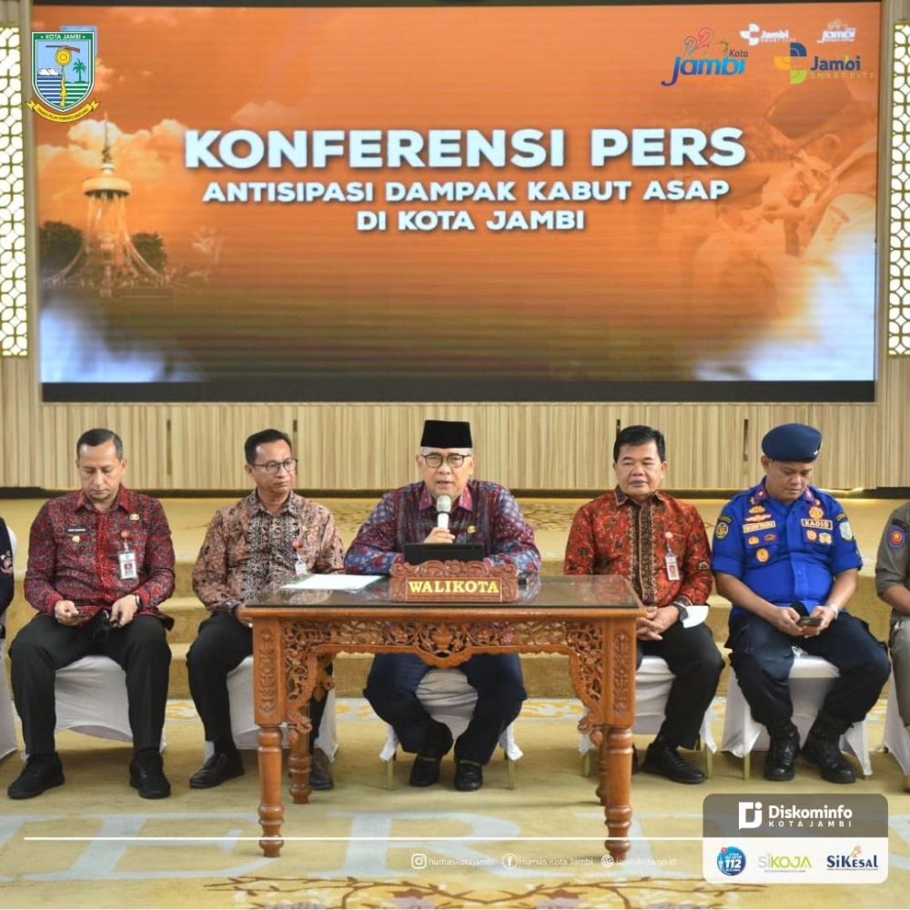 Wali Kota Jambi Syarif Fasha menyatakan bahwa kasus ISPA menjadi prioritas pemerintah saat kabut asap melanda akibat karhutla