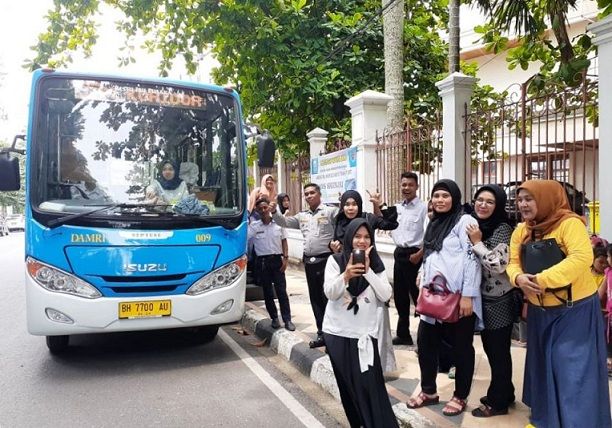  Bus Trans Siginjai