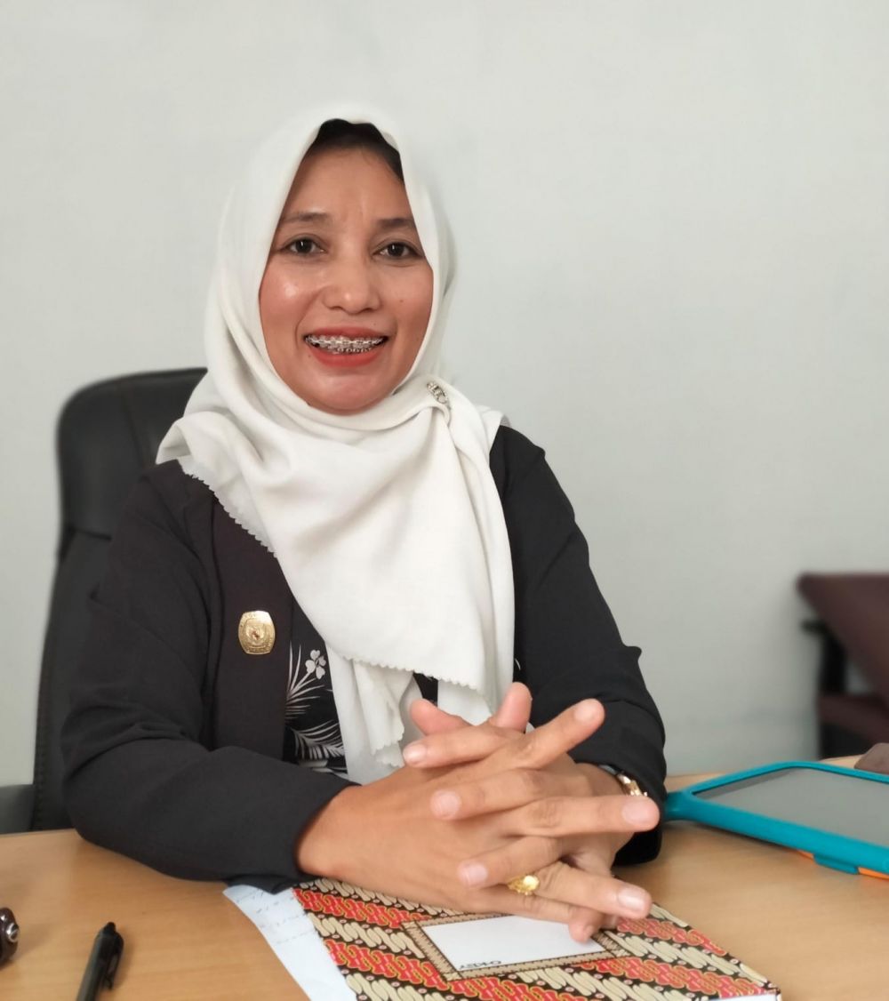  Desmara Dewi.