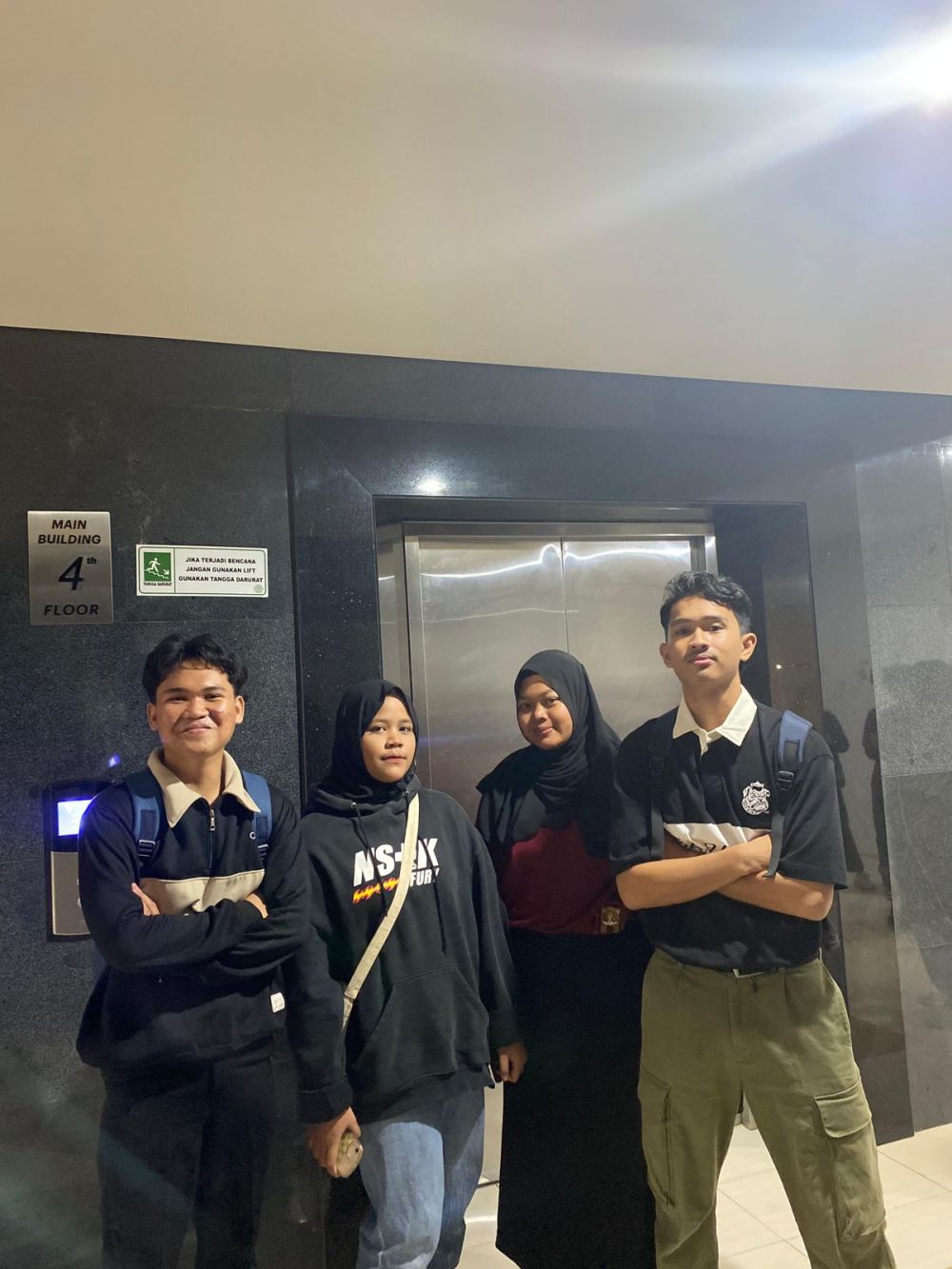 Elfanka Dwi Khasanah, Muhammad Zakin Asyrof, Fauzan Zaki Sapoetra, Amin Triwahyuni