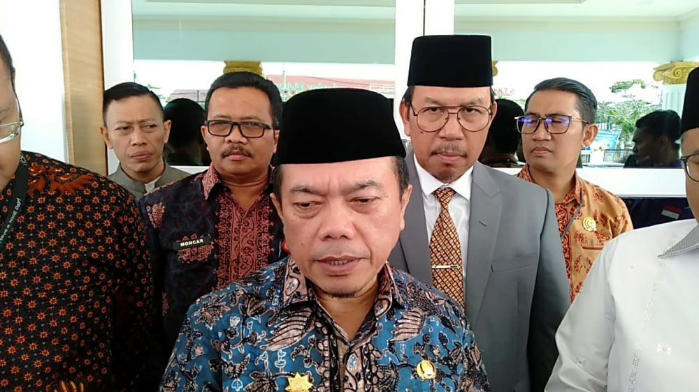 Gubernur Jambi Dr. H. Al Haris, S.Sos., MH