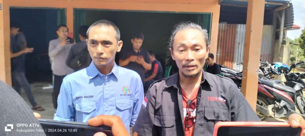 Syahrial ketua IWO Kabupaten Tebo dan Erwin Ketua IWo Provinsi Jambi