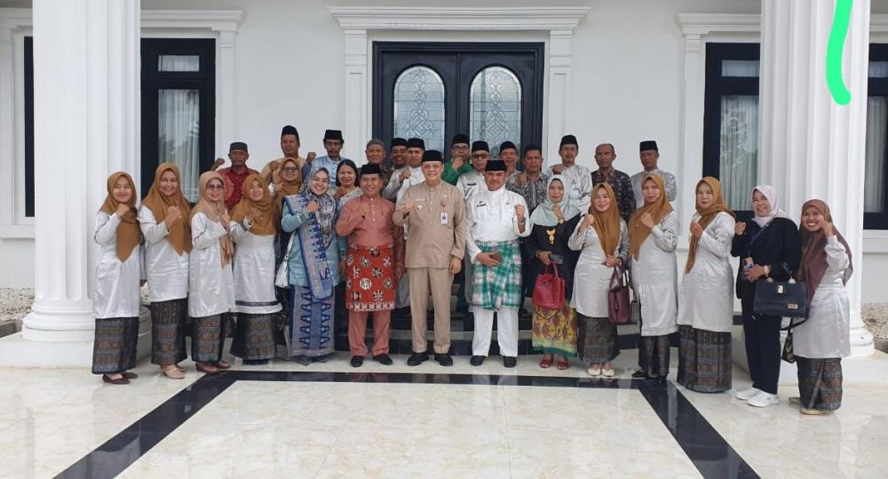 PJ Bupati Tebo bersama seluruh Kepala SMA dan SMK di Tebo