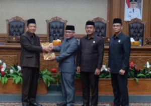  Paripurna Tentang Rekomendasi DPRD Terhadap LKPJ Bupati Muaro Jambi Tahun  2024